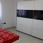 Jela * Fazana