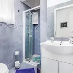 Jela Apartment *