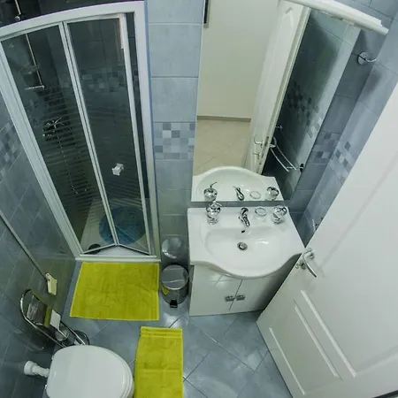 Apartment Jela *